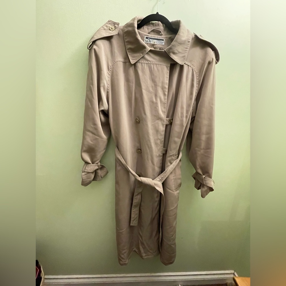 Womens Vintage Y2K Apropos Tan-Khaki Lightweight Trench Coat Size 11 21” p2p